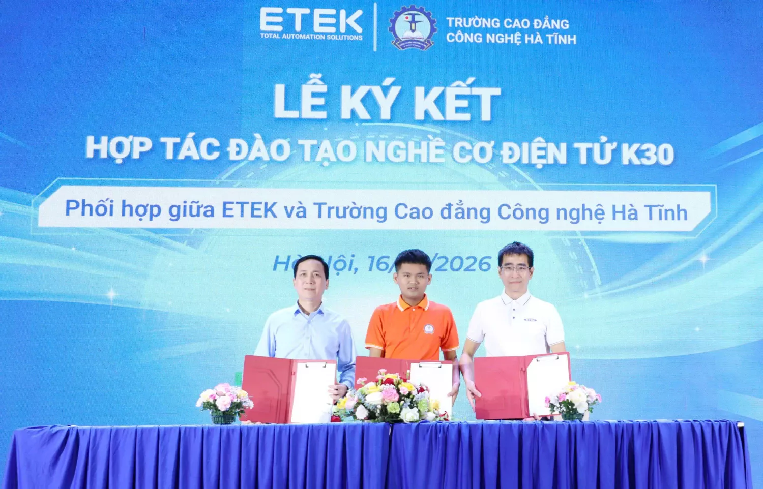 ETEK bắt tay Trường Cao đẳng Công nghệ Hà Tĩnh đào tạo kỹ sư tự động hóa “thực chiến”