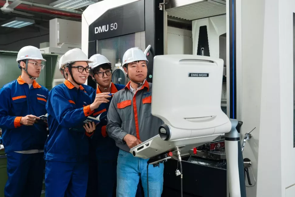 Thiết kế Cơ khí Thông minh: Đào tạo kỹ sư phát triển sản phẩm cho kỷ nguyên công nghiệp số
