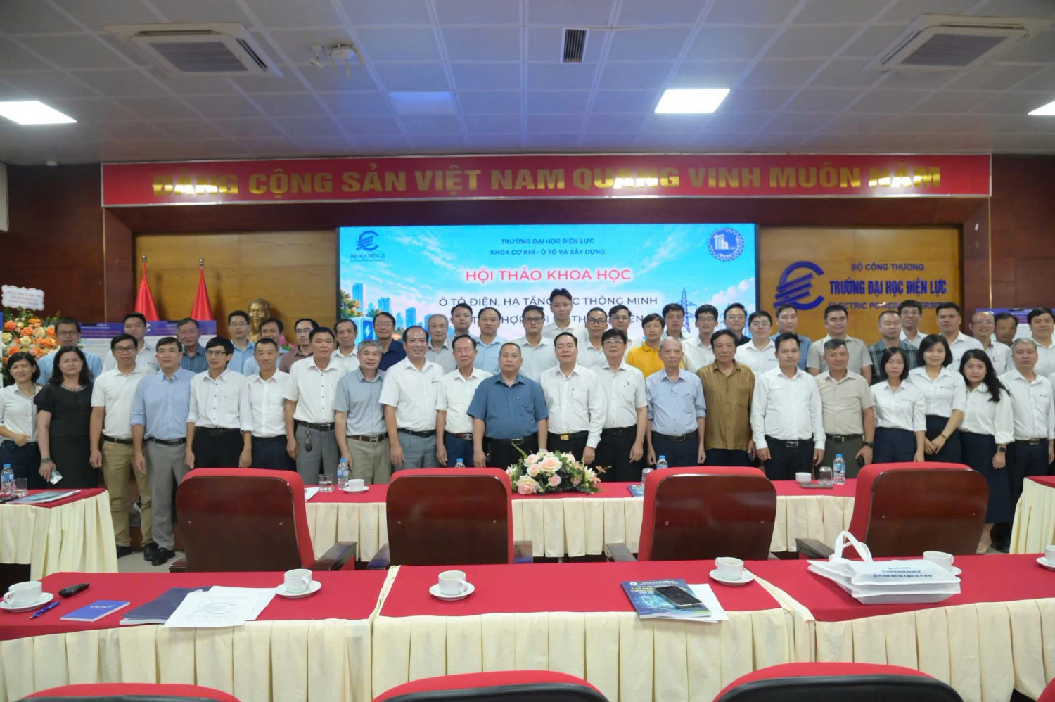 Ô tô điện và hạ tầng sạc thông minh: Kết nối công nghệ giao thông với hệ thống điện