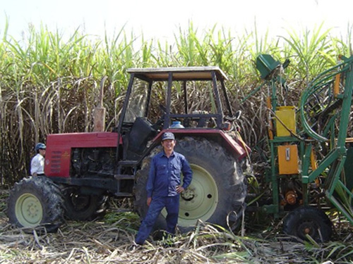 Ngành Cơ khí nông nghiệp “lép vế” trên sân nhà