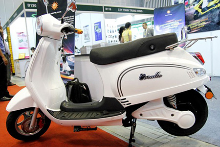 Xe điện "nhái" Vespa" tràn vào Việt Nam