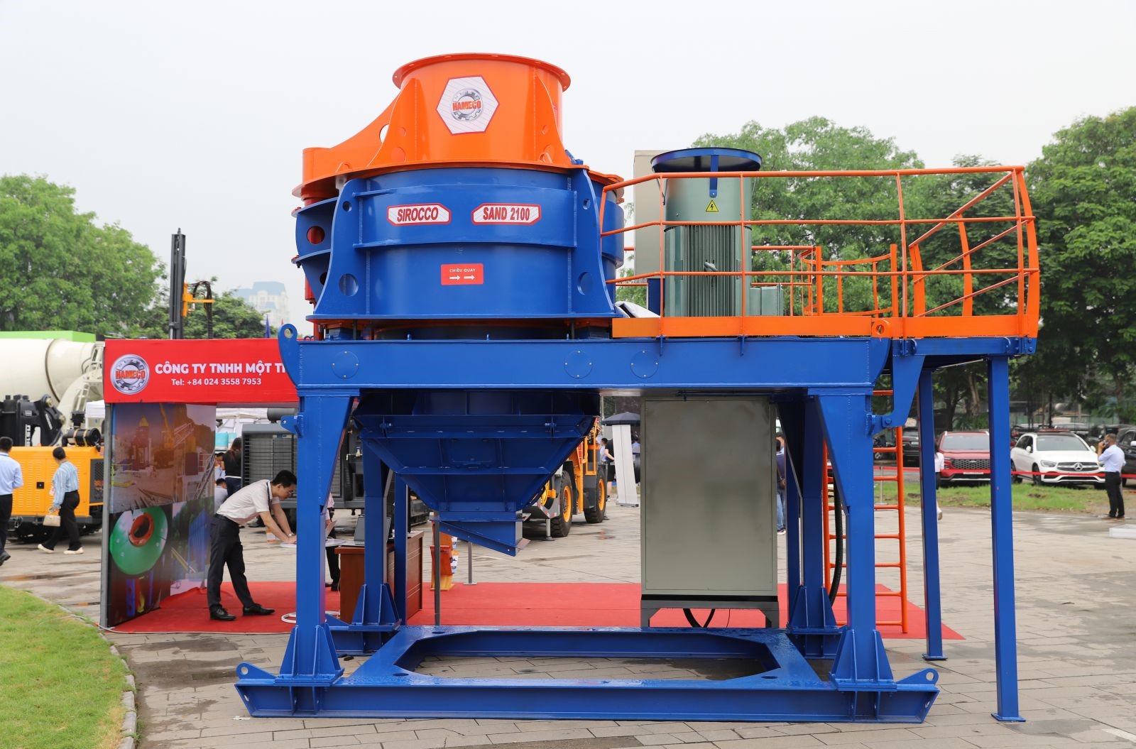 Máy nghiền trục đứng HAMECO 2100 – Sự lựa chọn hàng đầu cho sản xuất cát nhân tạo