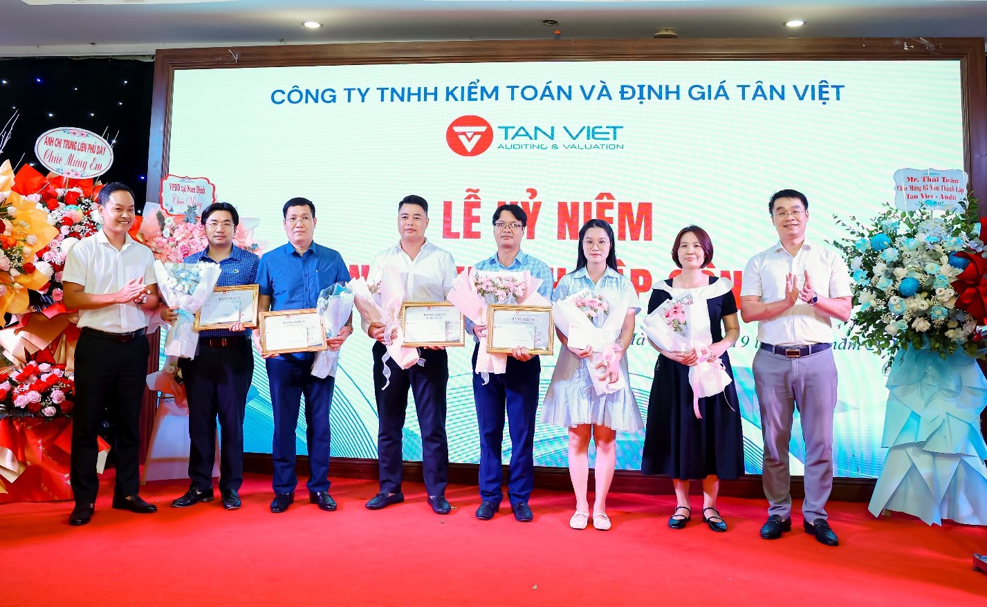 Tân Việt: Khẳng định vị thế trên thị trường dịch vụ kiểm toán và định giá